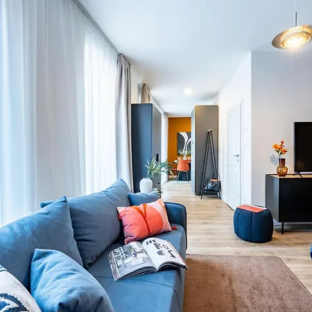 Days - With 100 Mbps Wifi & Smart Tv In New Town * Prague